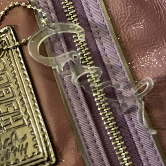 COACH Poppy Clear Acrylic Script Hangtag Replacement Charm - Picture 4 of 14